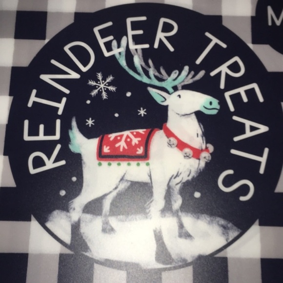 New Holiday Treat Set Of Four Placemats - Picture 6 of 6